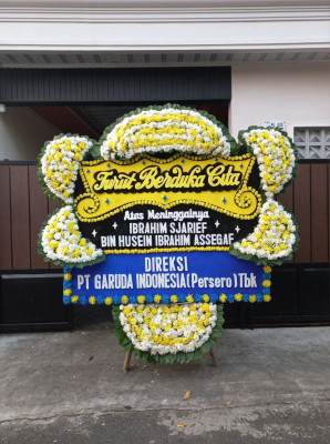 Papan Bunga Duka di Winenet Satu